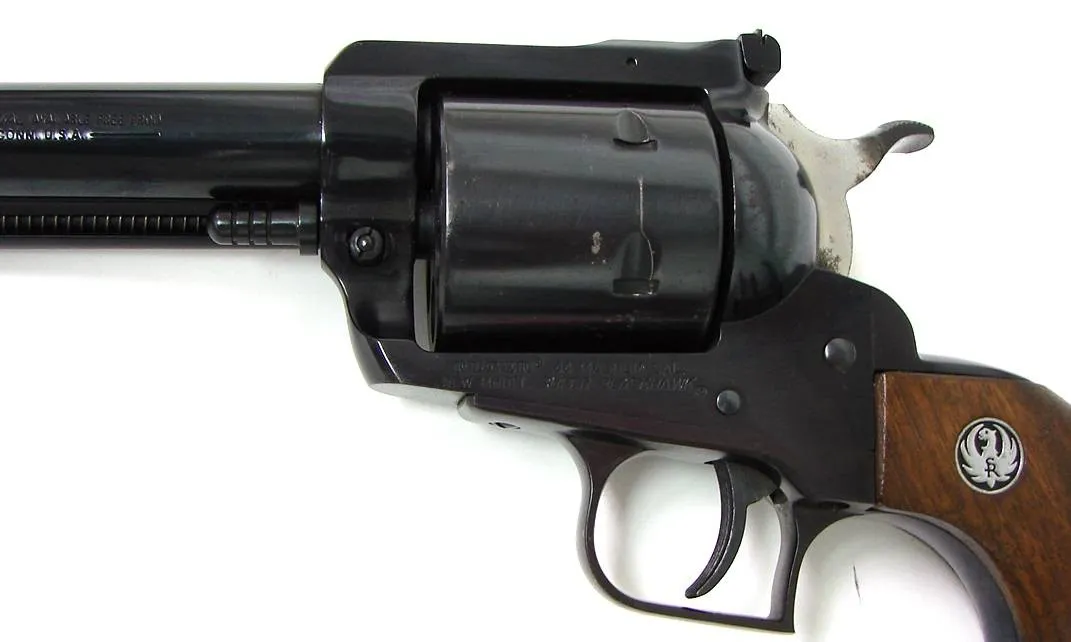 Ruger New Model Super Blackhawk .44 Mag. caliber revolver. 7 1/2″ blue model in very good condition. (PR15677)