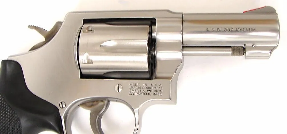 Smith & Wesson 65-6 .357 MAG caliber pistol. This is a popular 3 fixed sight model. This does not have an internal lock, and do (pr12566)