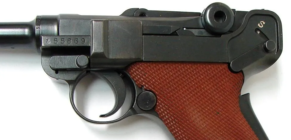 Swiss 1929 .30 Luger caliber pistol. Bore is excellent. Gun has 99% original blue. Excellent overall condition. Swill Military L (PR21407)